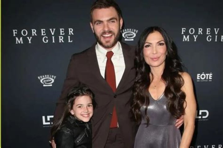 Spotlight On Alex Roe's Marital Status