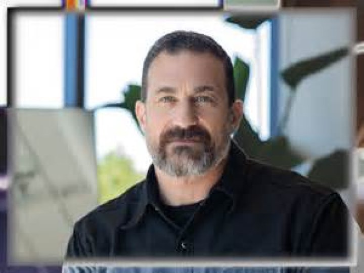 Best Andrew Huberman Photos | High-Quality Images