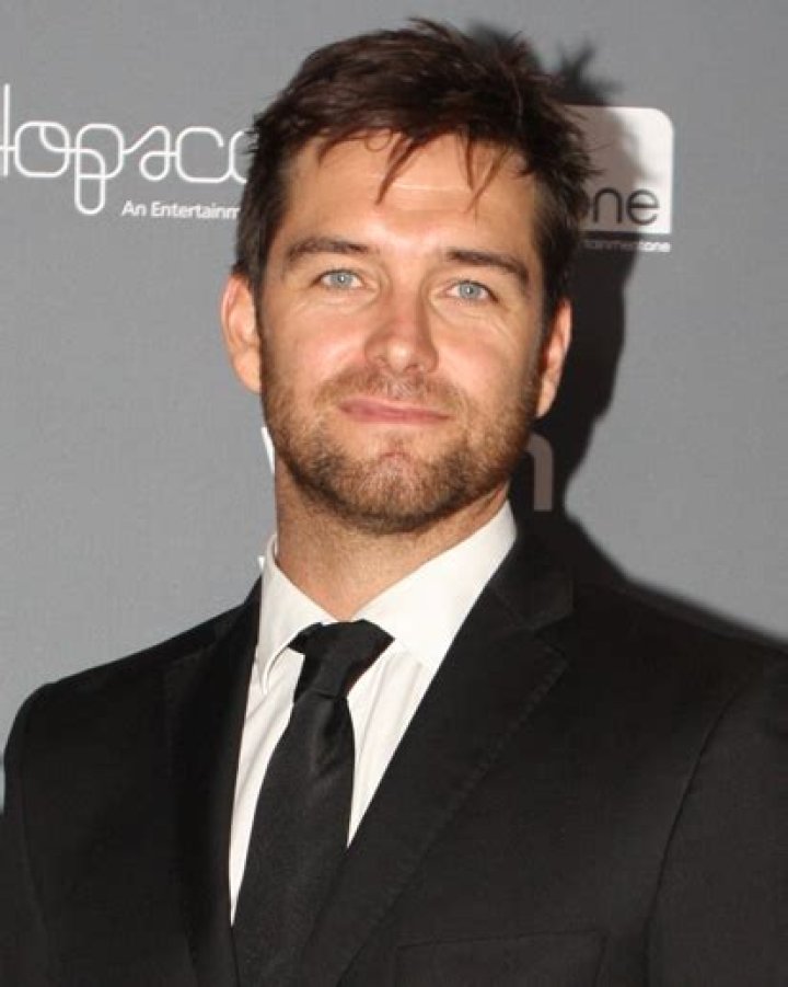 Antony Starr's Height In Feet: A Comprehensive Guide