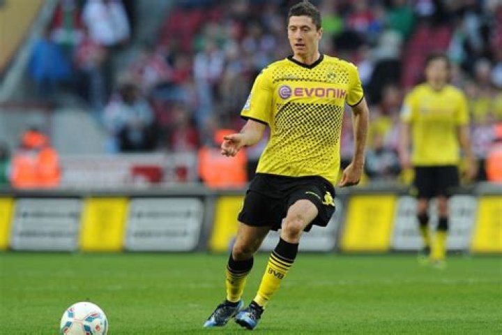 Explore The Family Tree Of Soccer Legend: Robert Lewandowski