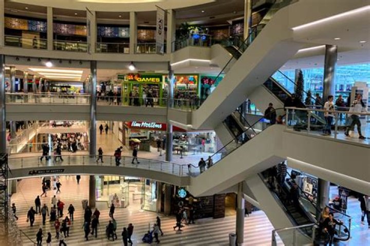 Discover The Largest Shopping Mall In The United States