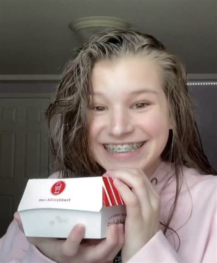 Unveiling Brooke Monk's Makeup-Free Journey: Insights And Revelations