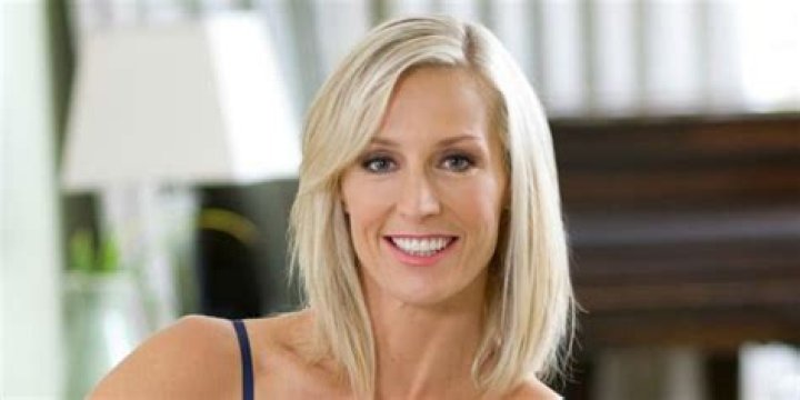 The Impressive Net Worth Of Interior Design Star Candice Olson