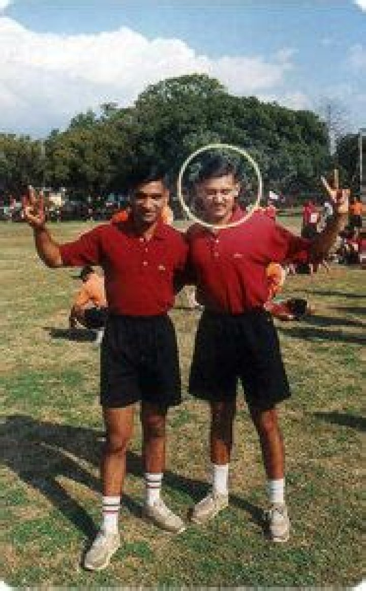 Captain Vijayant Thapar's Wife: An Inspiring Story Of Love And Loss