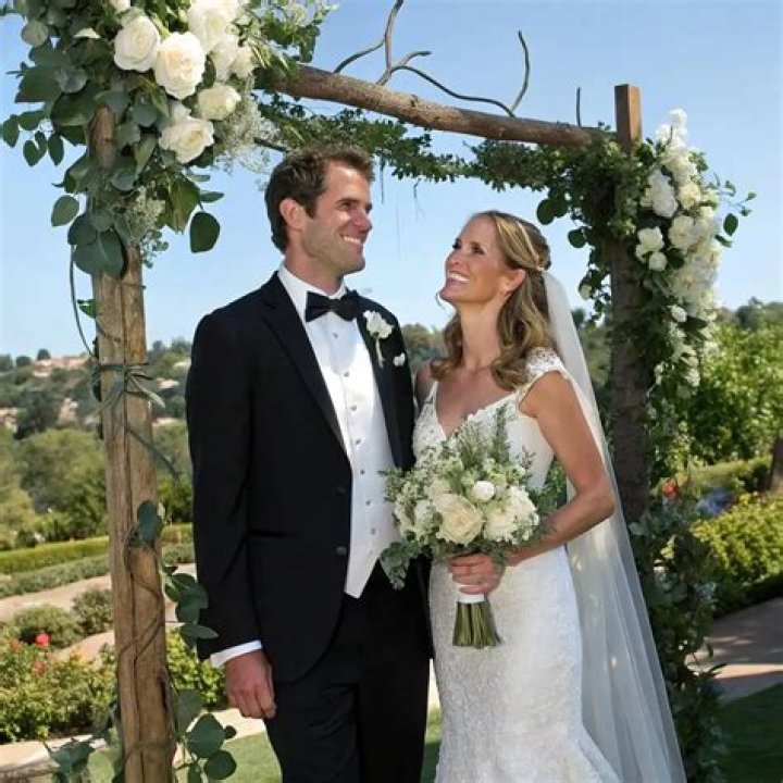 David Muir And Rebecca Muir: A Love Story Like No Other