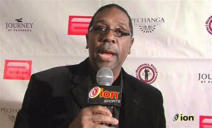 Celebrity Spotlight: Demond Wilson's Height Revealed