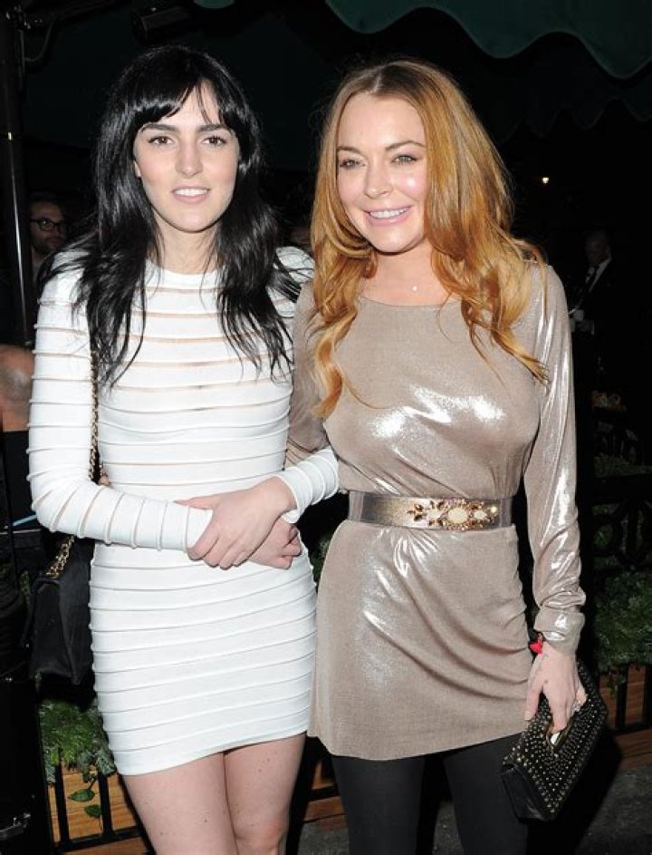 Did Lindsay Lohan Really Have A Twin Sister? Uncovering The Truth