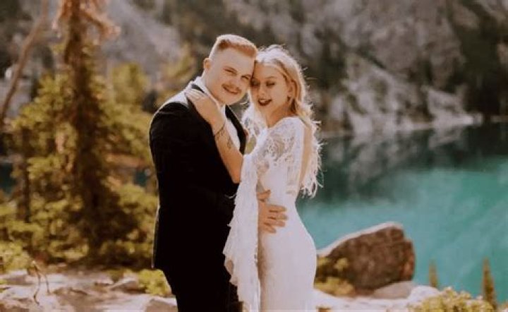 Did Zach Bryan Lose His Mother? Tragic Family Loss Revealed