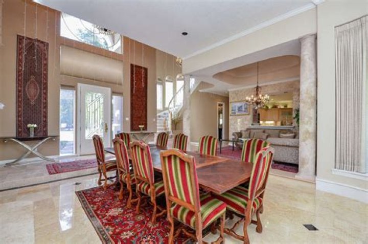 Discover The Lavish Homes Of Legendary NBA Star Charles Barkley