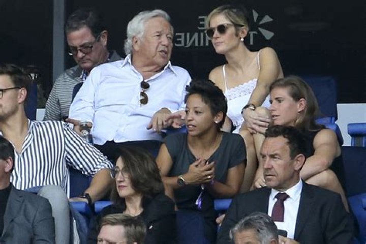 Meet Dr. Dana Blumberg: A Guiding Light In The Medical Field