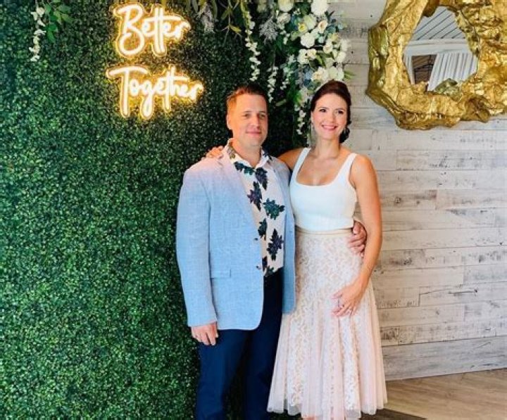 Elizabeth Rancourt's Husband: Uncovering The Personal Life Of A Notable Figure