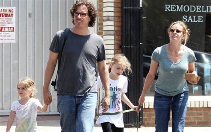 Everything You Need To Know About Elizabeth Shue's Children