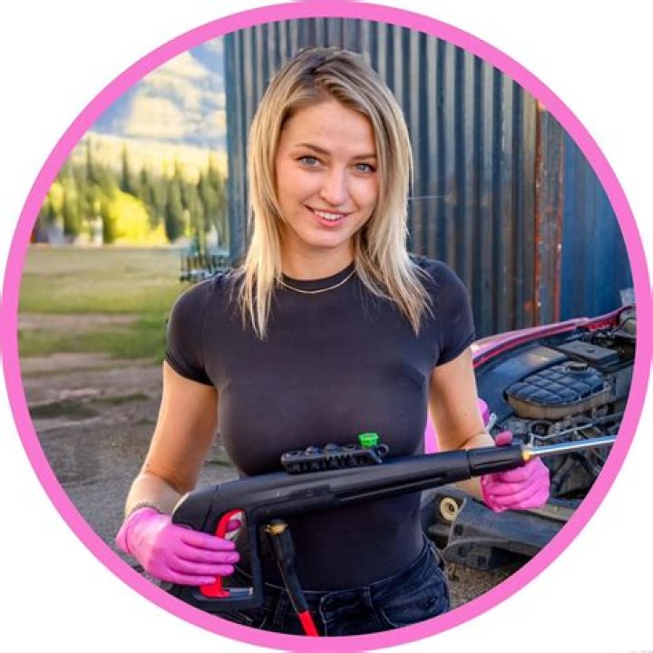 Gabby Marshall's Net Worth: How Much Is She Worth?