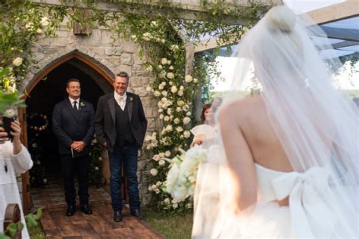 The Ultimate Guide To Gwen Stefani And Blake Shelton's Wedding Extravaganza