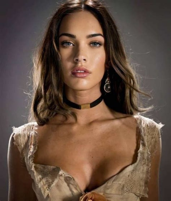 Hollywood Actress Showcase: High-Resolution Photos For Your Content