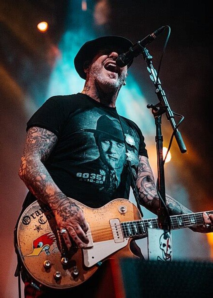How Old Is He? Discover Mike Ness's Age
