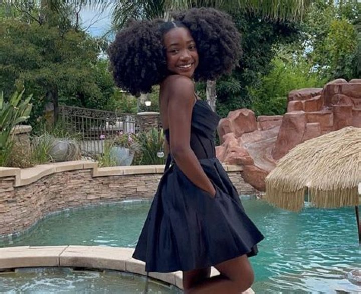 Unveiling Leah Sava Jeffries' Height: An Insider's Scoop