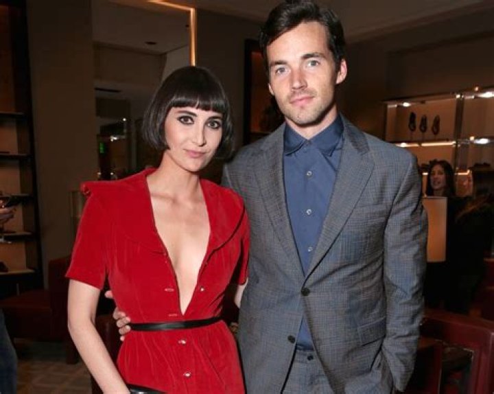 Ian Harding's Wife: All The Details You Need To Know