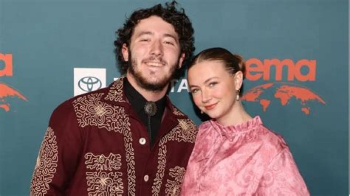 The Definitive Guide: Is Frankie Jonas Hitched?