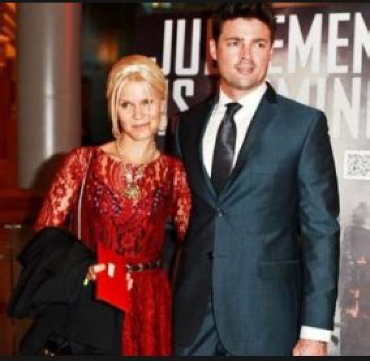 Is Karl Urban Single? Exploring The Love Life Of Karl Urban