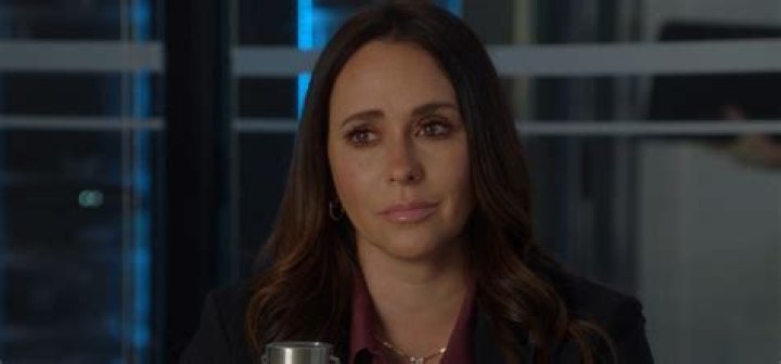 Is Maddie Pregnant? Discover The Truth Behind The Rumors In 911 Season 6