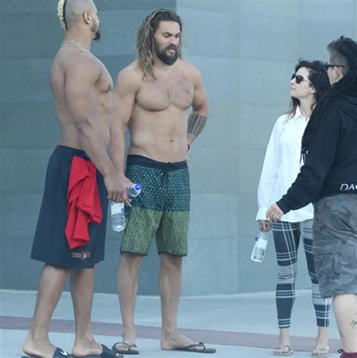 Jason Momoa: Height And Weight Stats Unveiled