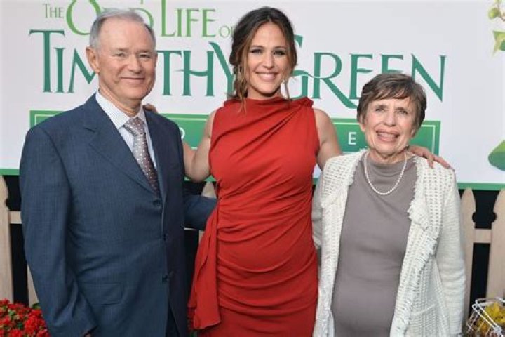 Meet Jennifer Garner's Parents: Their Impact On Her Hollywood Success
