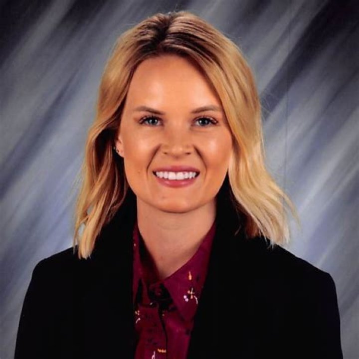 Find Jesse Voss In Oskaloosa, Iowa: Trusted Information