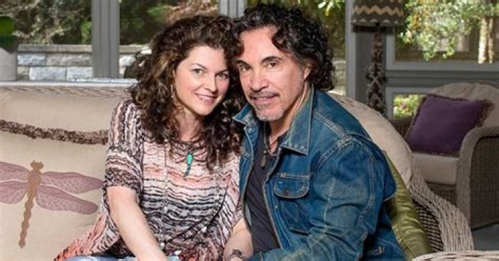 John Oates' Wife's Age: A Reflection Of Her Journey And Impact