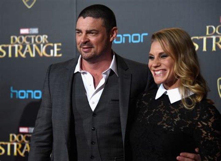 Kate Urban: Karl Urban's Spouse And Model