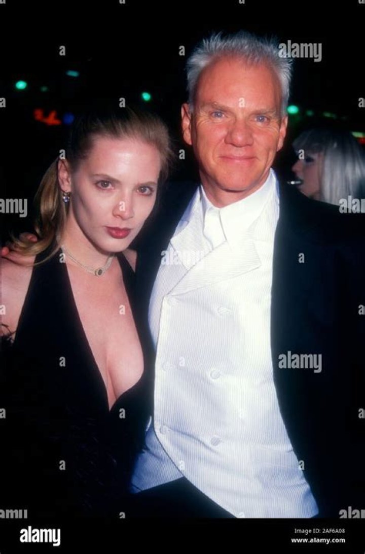 Uncover The Heartfelt Journey Of Kelley Kuhr: A Rising Country Star