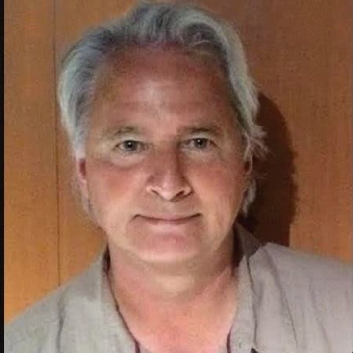 Who Is Kelly Curtis's Husband: Unraveling The Mystery