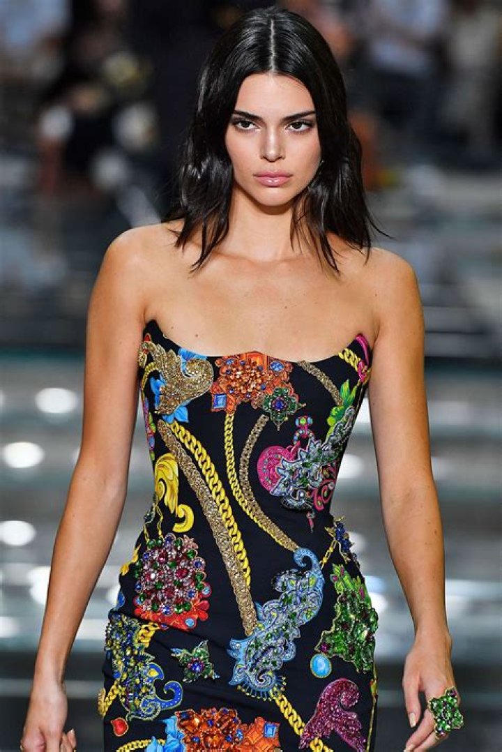 The Ultimate Guide To Kendall Jenner's Signature Style