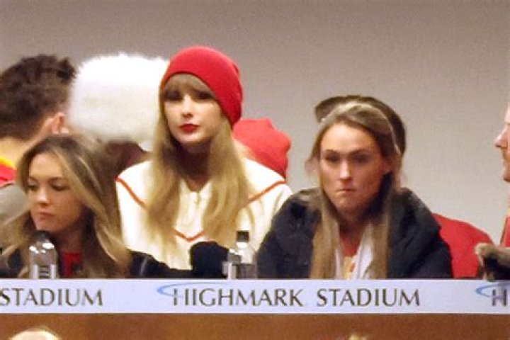 The Connection Between Kylie Kelce And Taylor Swift: Unraveling The Mystery