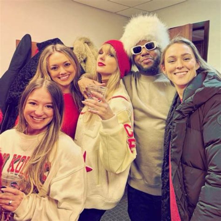 The Connection Between Kylie Kelce And Taylor Swift: Truth Revealed