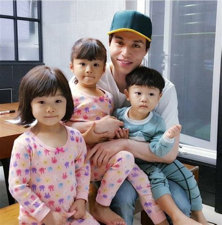 The Ultimate Guide To Lee Dong Wook And Kids: Everything You Need To Know
