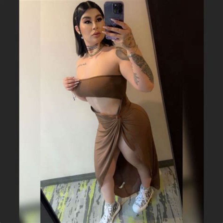 Unveiling The Secrets Of "Lefty SM Wife": Discoveries And Insights For The Curious