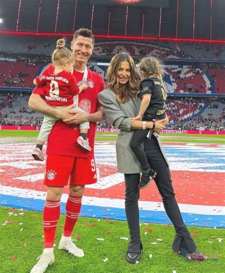 A Comprehensive Guide To Robert Lewandowski's Family Ancestry