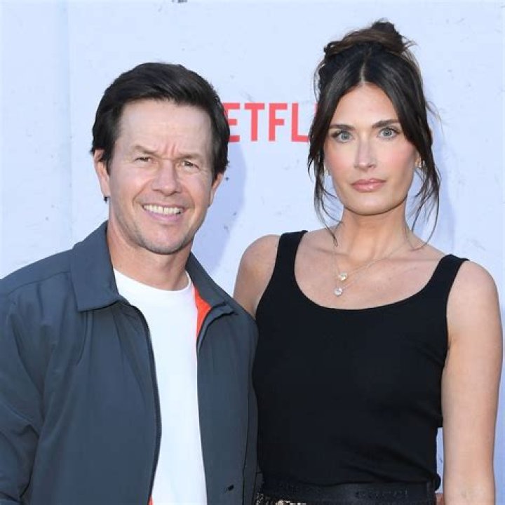 The Untold Story Of Mark-Paul Gosselaar's Mom