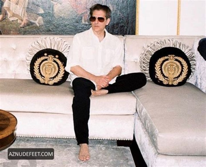 The Ultimate Guide To Michael Imperioli's Feet: Sizes, Photos, And More