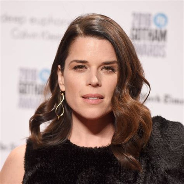 The Early Life And Career Of Neve Campbell: A Cinematic Journey