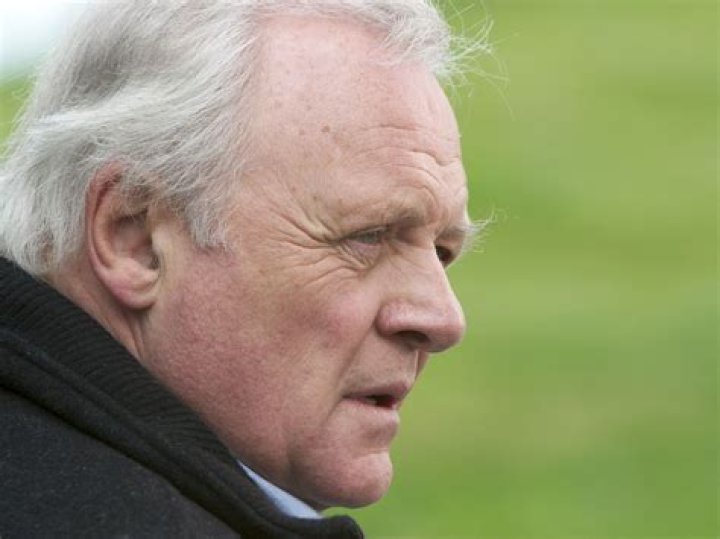 Senior English Actors: Seasoned Performers With Timeless Charm