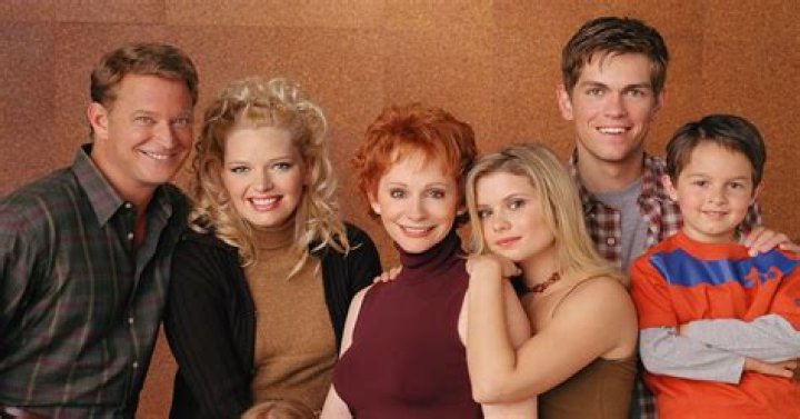 10 Things Only True Fans Know About The Reba TV Show