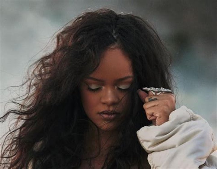 Discover Rihanna's Timeless Ballad: The Complete Lyrics To "Diamonds"