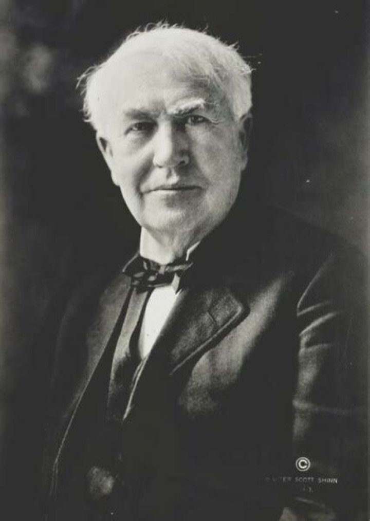 Thomas Edison's Stature: Uncovering The Height Of Invention
