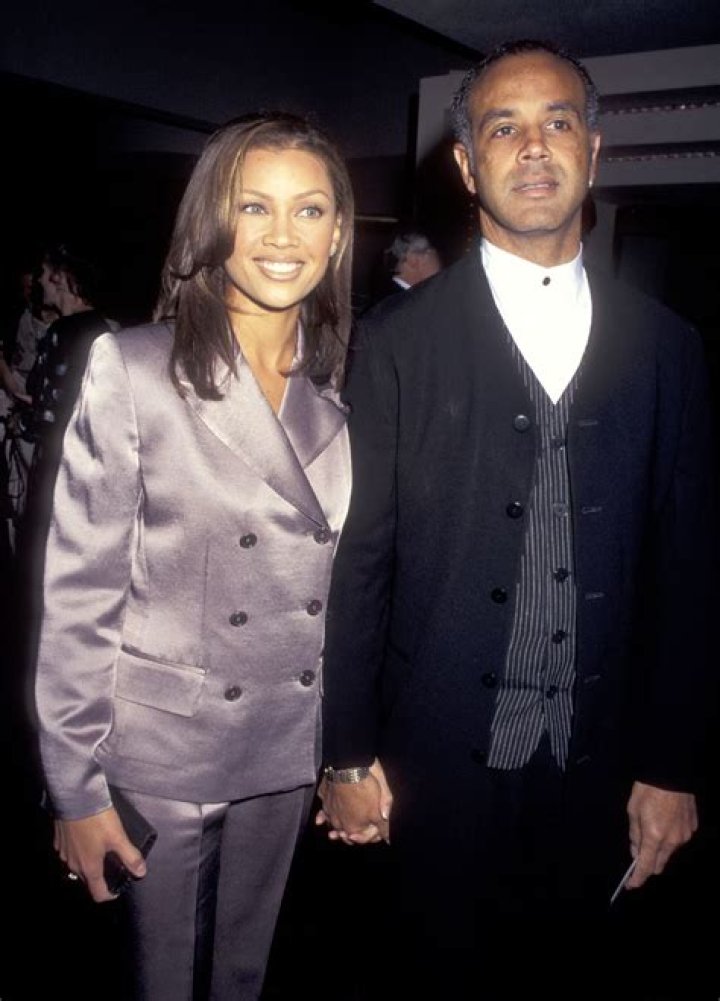 Unveiling Vanessa Williams' Husband: A Journey Of Success And Love