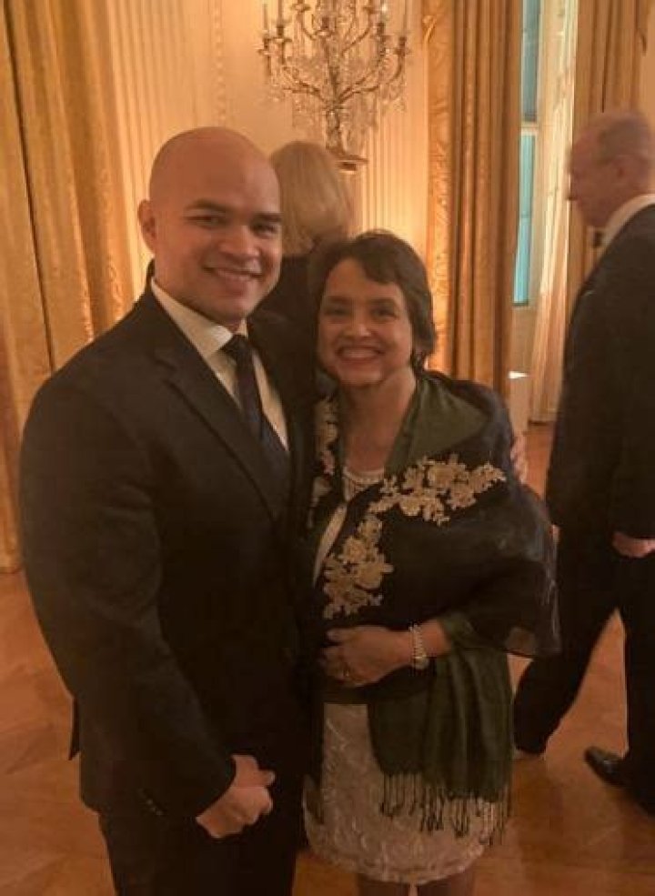 Walt Nauta's Wife: Learn About Her Life And Legacy