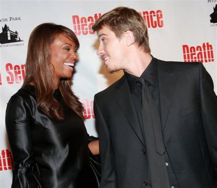 Find Out: Who Is Aisha Tyler's Partner?