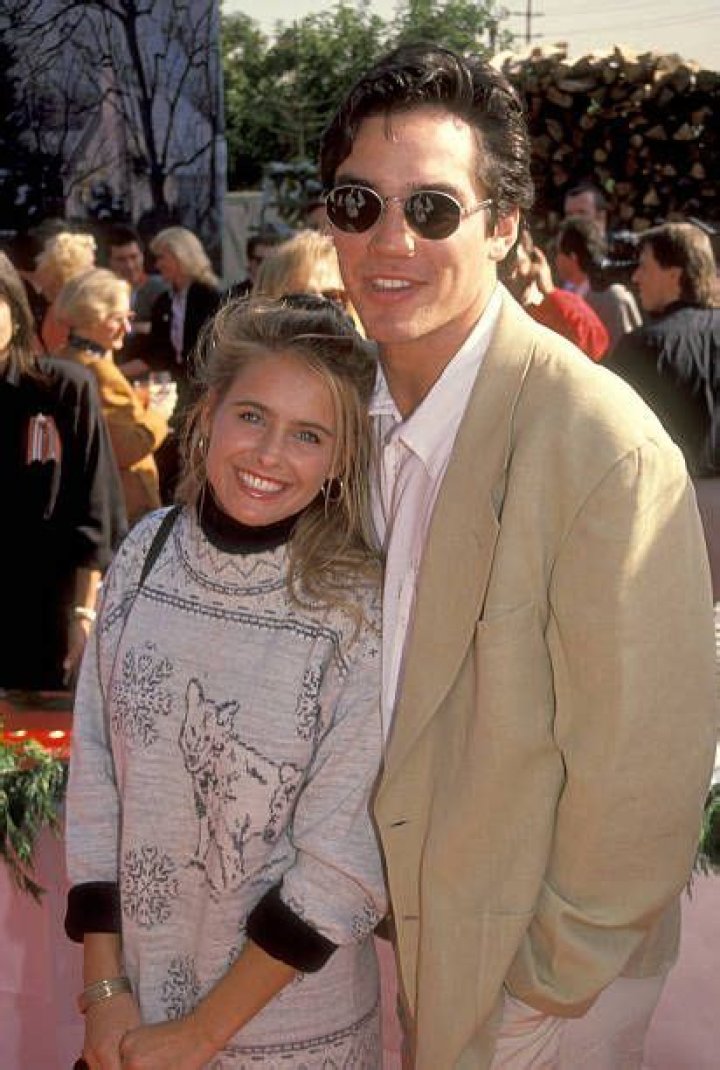 Who Has Dean Cain Been Romantically Linked To?